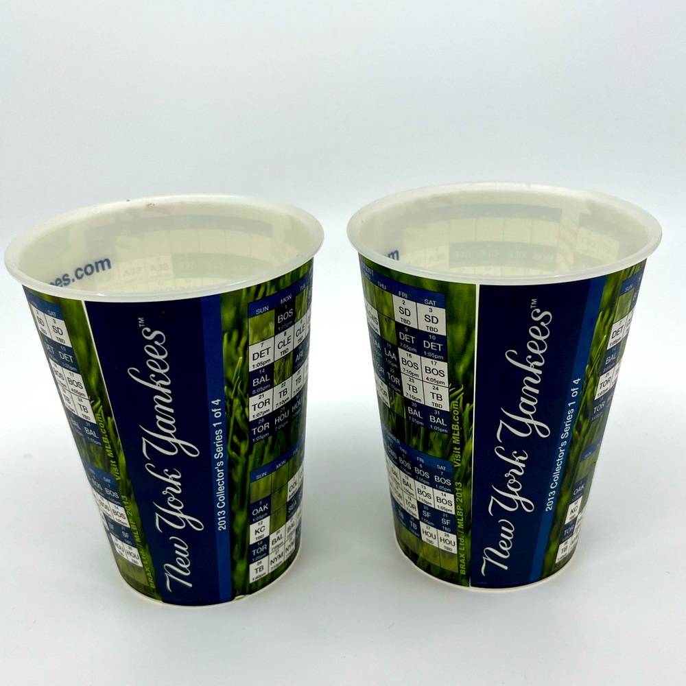 BUNDLE Yankees / 2013 Collector’s Series 1 of 4 Yankee Stadium Plastic Cups NYC - Picture 6 of 8